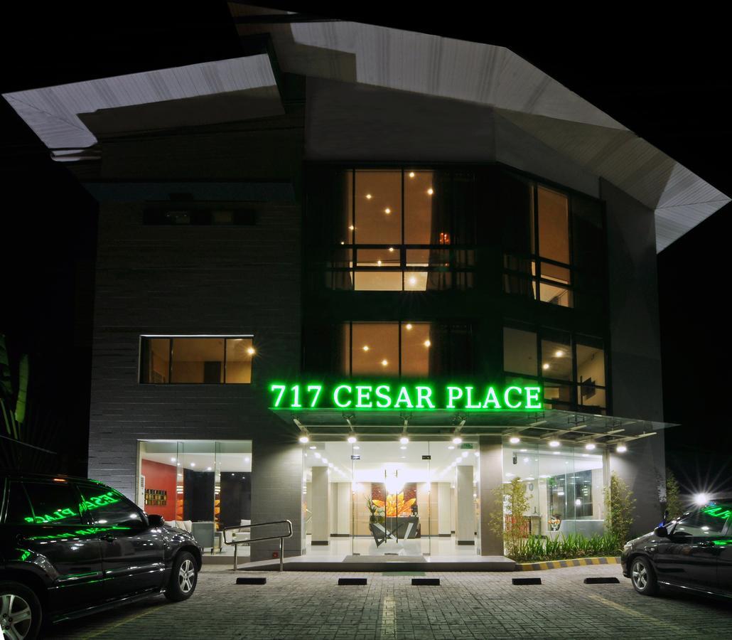 717 Cesar Place Hotel Tagbilaran City Exteriör bild